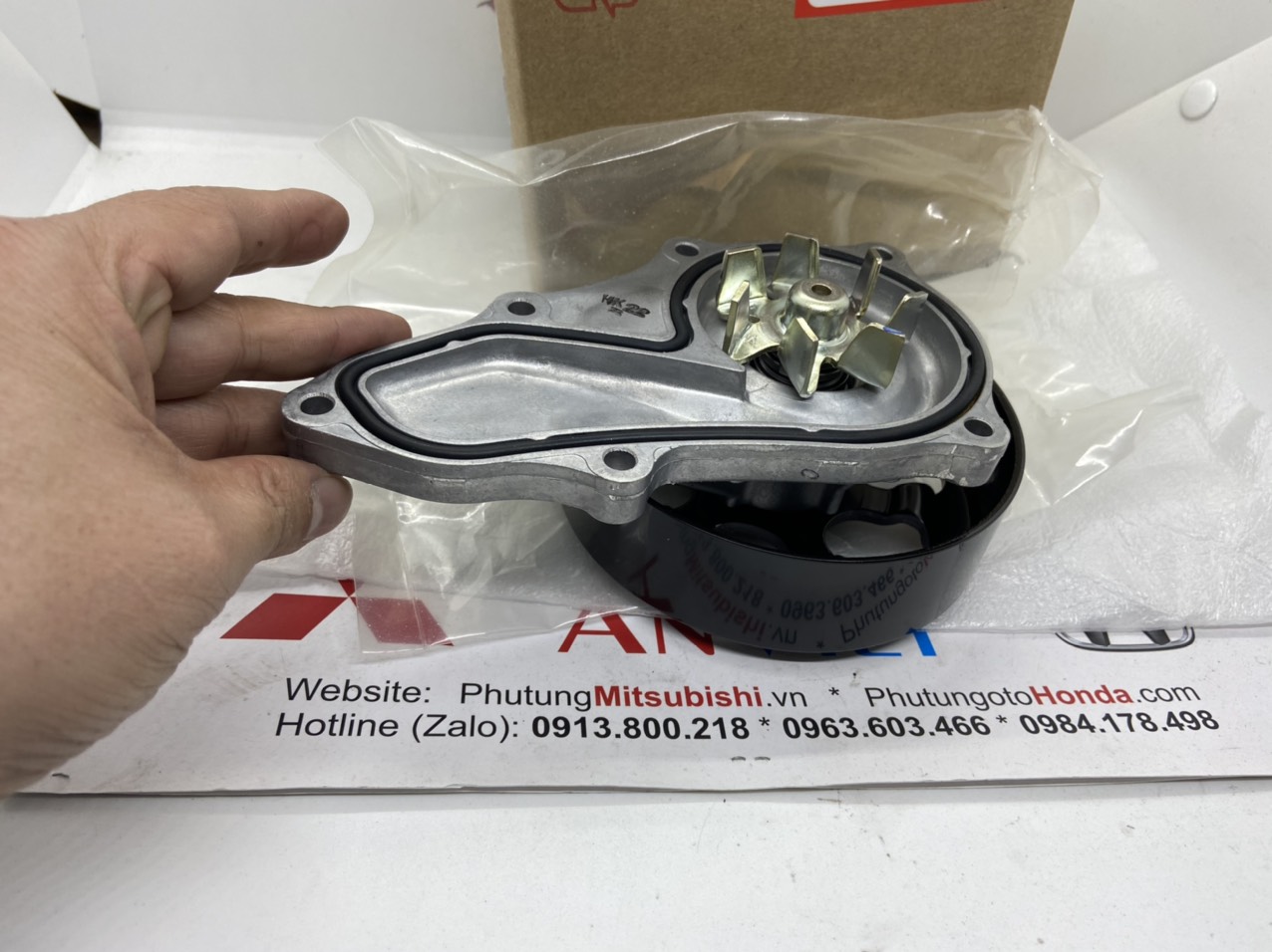 Bơm nước xe Honda CIVIC 2011